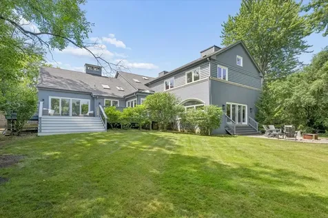 394 Ramsay Road Deerfield IL 60015