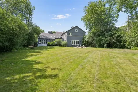 394 Ramsay Road Deerfield IL 60015