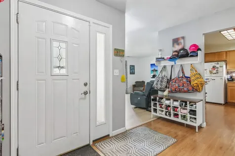 505 Gardiner Court Romeoville IL 60446