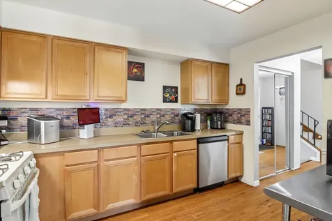 505 Gardiner Court Romeoville IL 60446