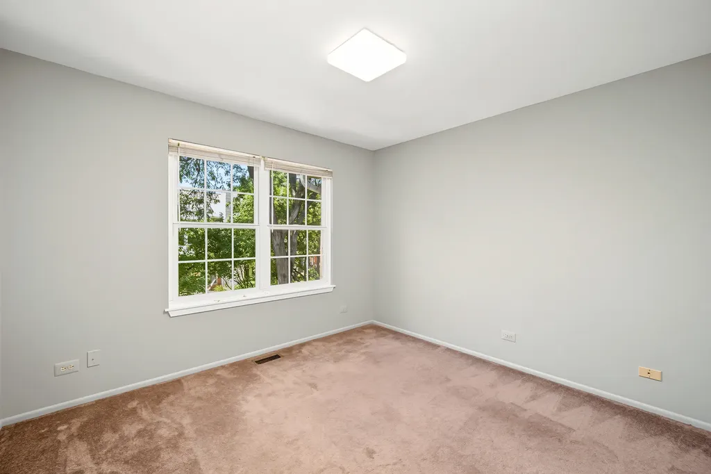30W023 Laurel Court Warrenville IL 60555