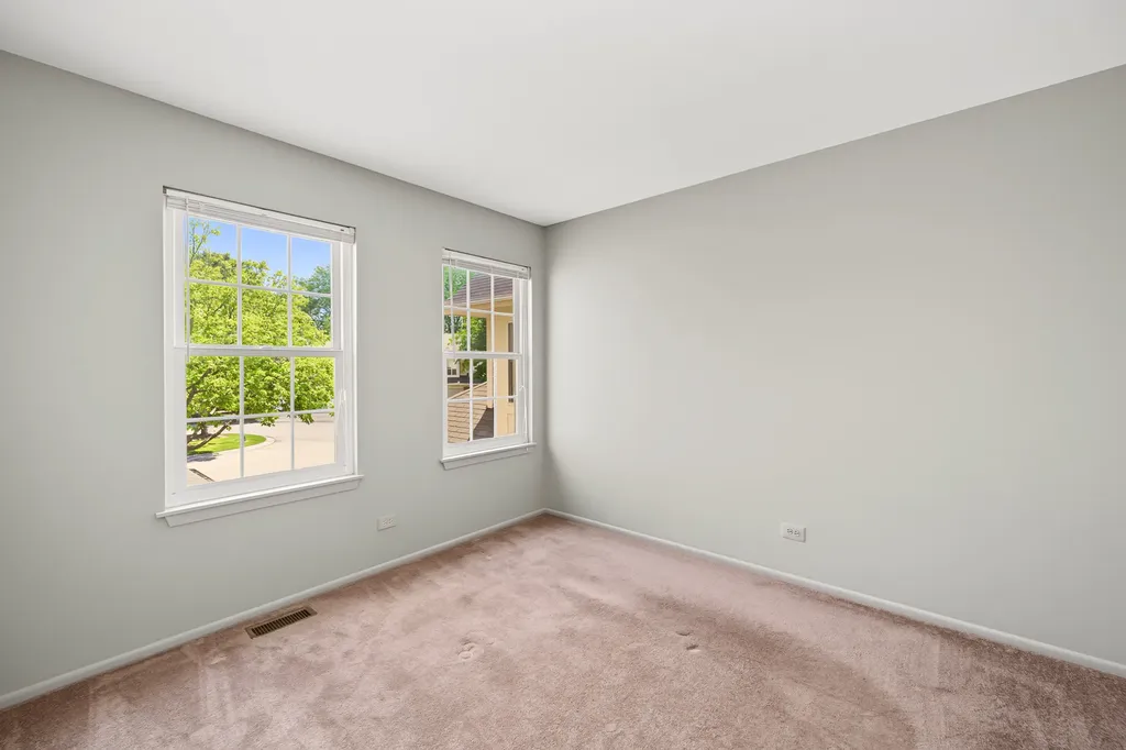 30W023 Laurel Court Warrenville IL 60555