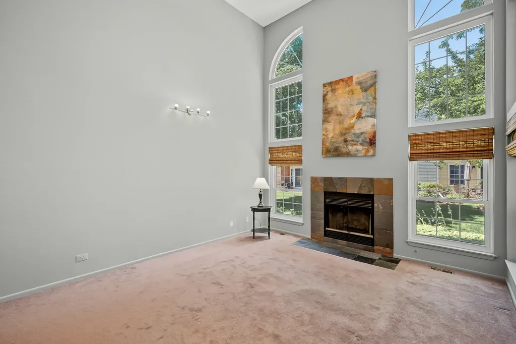 30W023 Laurel Court Warrenville IL 60555