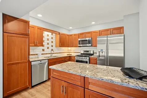 30W023 Laurel Court Warrenville IL 60555