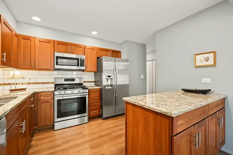 30W023 Laurel Court Warrenville IL 60555