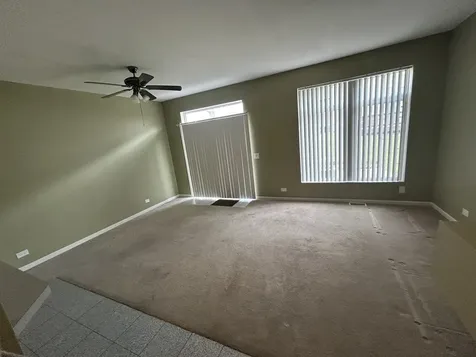 935 Viewpoint Drive Lake In The Hills IL 60156