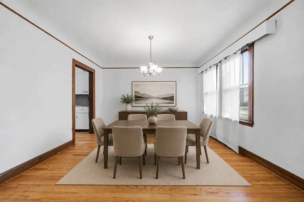 12751 Irving Avenue Blue Island IL 60406