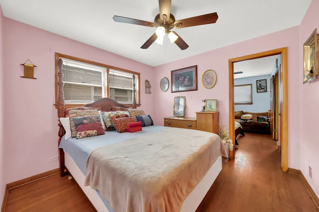 8606 South Kostner Avenue Chicago IL 60652