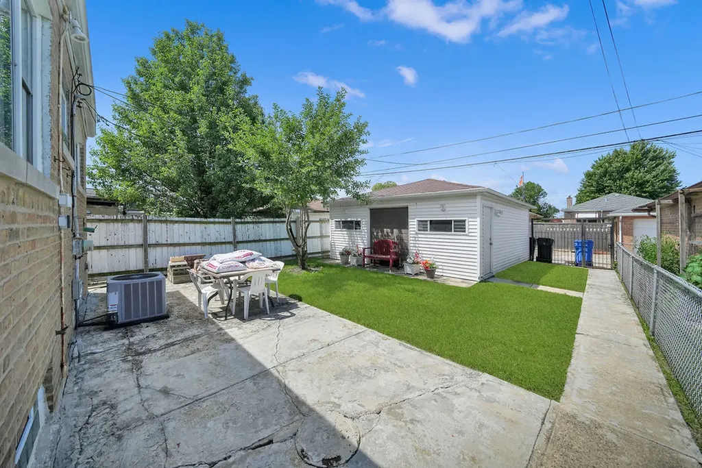 8606 South Kostner Avenue Chicago IL 60652