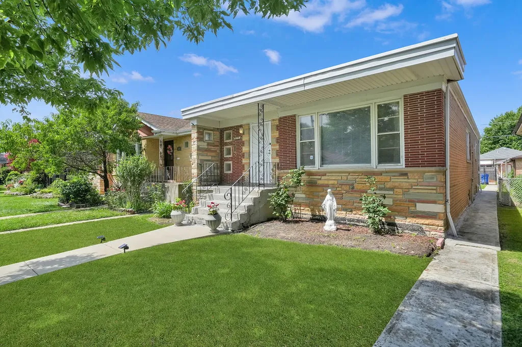 8606 South Kostner Avenue Chicago IL 60652
