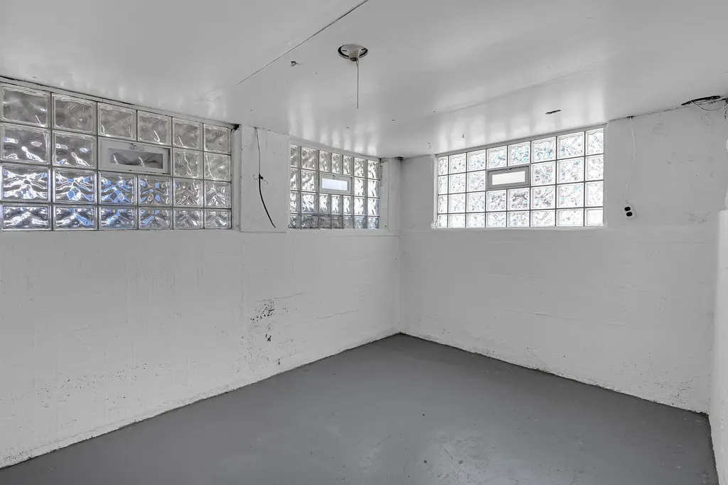 11236 South Talman Avenue Chicago IL 60655
