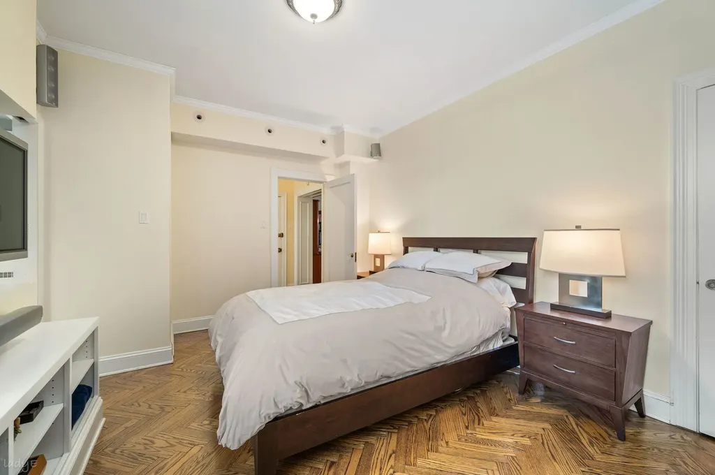 3800 North Lake Shore Drive Chicago IL 60613