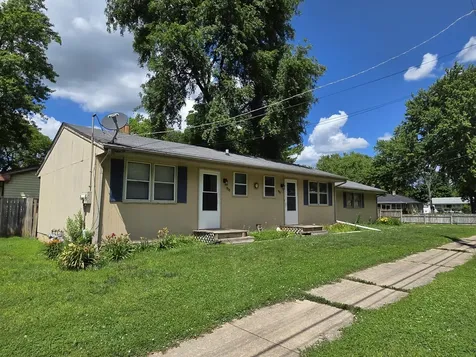 927-929 Halsted Road Rockford IL 61103