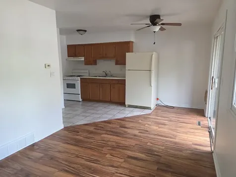 927-929 Halsted Road Rockford IL 61103