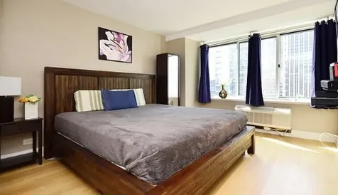 211 East Ohio Street Chicago IL 60611