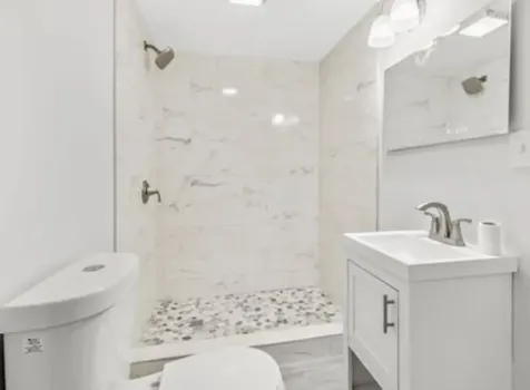 3053 East 79th Street Chicago IL 60649