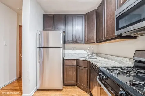 1504 North Dearborn Parkway Chicago IL 60610