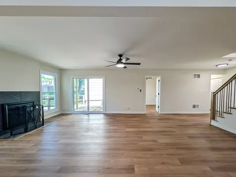 217 Tamarack Drive Bloomingdale IL 60108