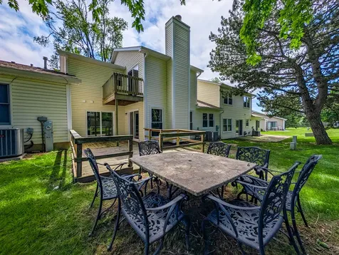 217 Tamarack Drive Bloomingdale IL 60108