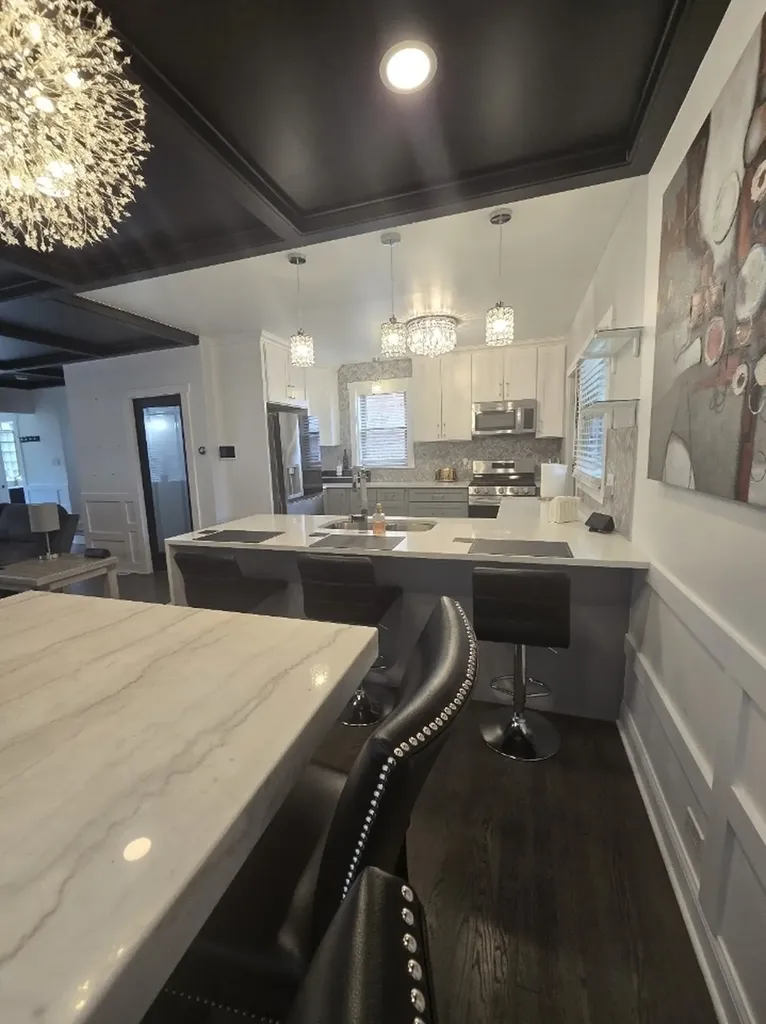 7959 South Michigan Avenue Chicago IL 60619