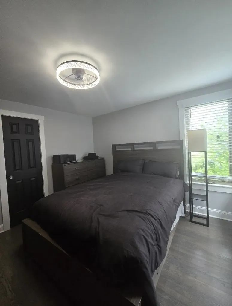 7959 South Michigan Avenue Chicago IL 60619