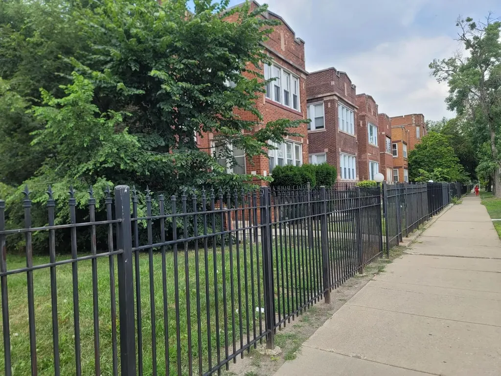 7836 South Marshfield Avenue Chicago IL 60620