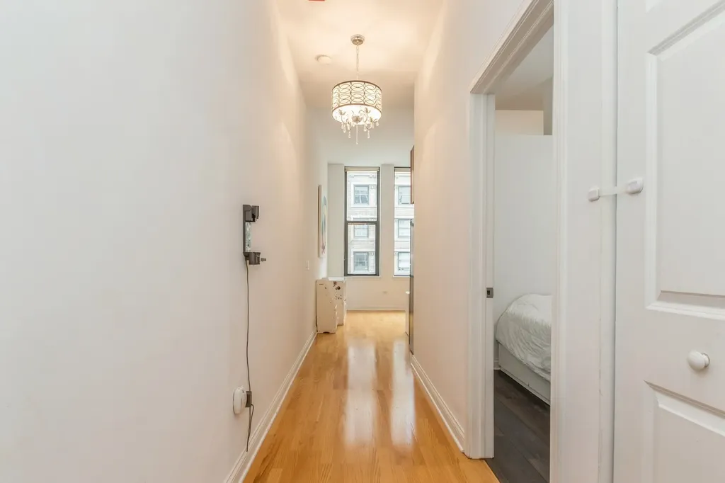 8 West Monroe Street Chicago IL 60603