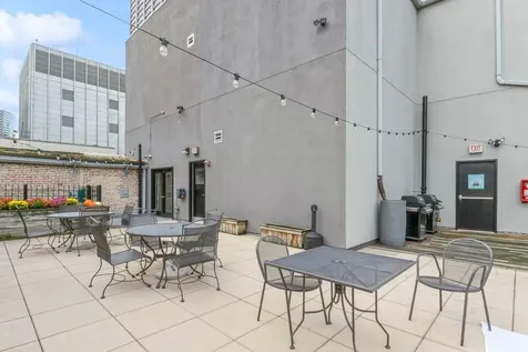 8 West Monroe Street Chicago IL 60603