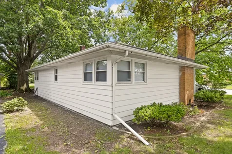 16371 Evans Avenue South Holland IL 60473