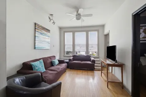 4849 West Ainslie Street Chicago IL 60630