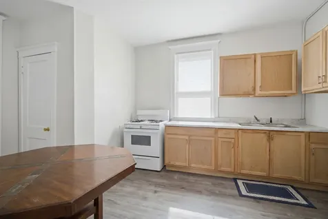 4849 West Ainslie Street Chicago IL 60630