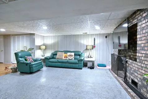 10301 Panoramic Drive Franklin Park IL 60131