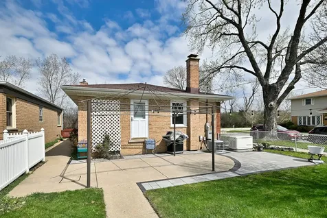 10301 Panoramic Drive Franklin Park IL 60131
