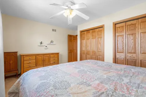 8124 Nottingham Road Tinley Park IL 60477