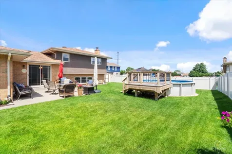 8124 Nottingham Road Tinley Park IL 60477