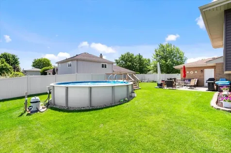 8124 Nottingham Road Tinley Park IL 60477