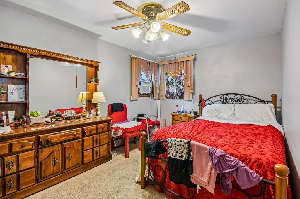 4536 South Lavergne Avenue Chicago IL 60638