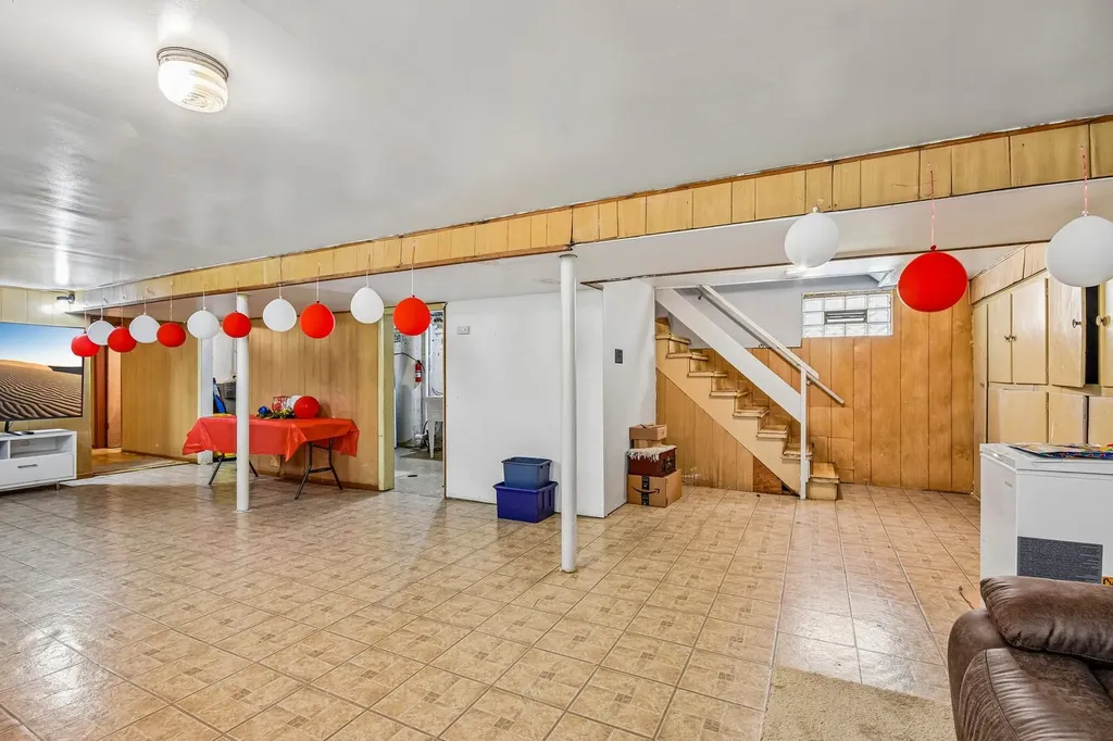 4536 South Lavergne Avenue Chicago IL 60638