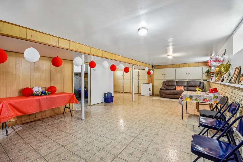 4536 South Lavergne Avenue Chicago IL 60638