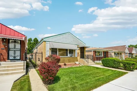 4536 South Lavergne Avenue Chicago IL 60638