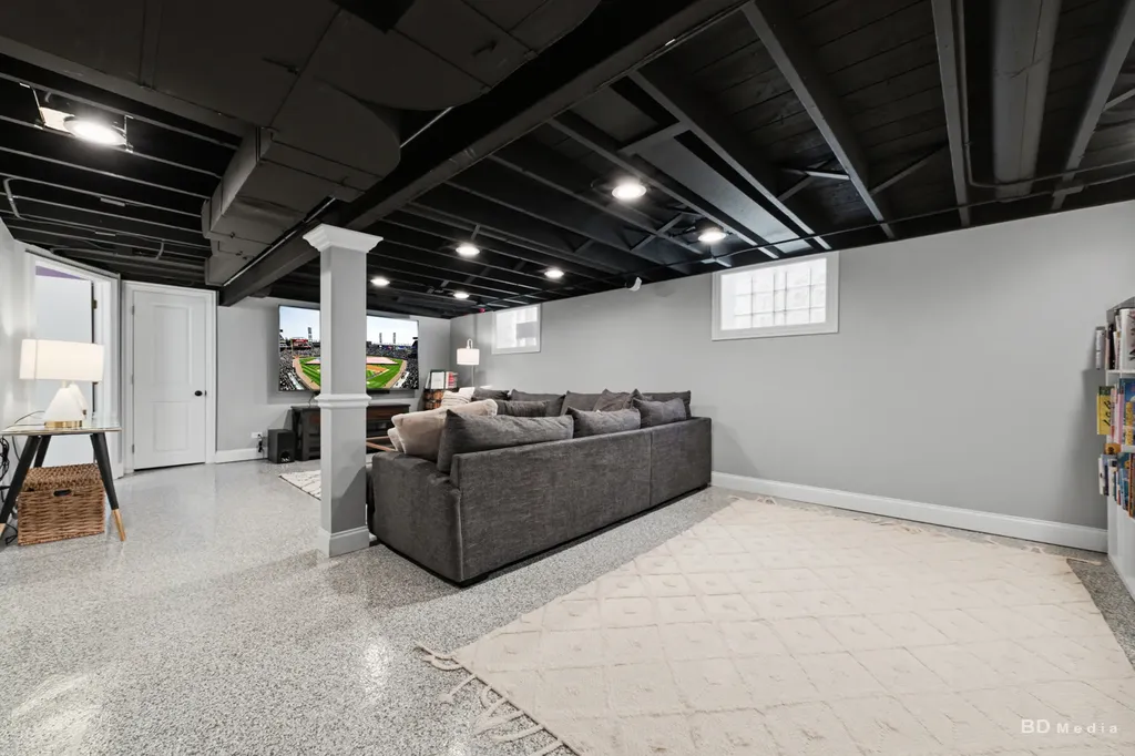 3818 West 110th Street Chicago IL 60655