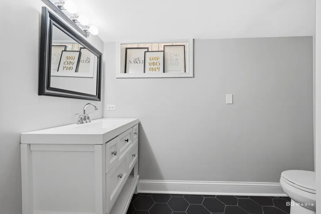 3818 West 110th Street Chicago IL 60655