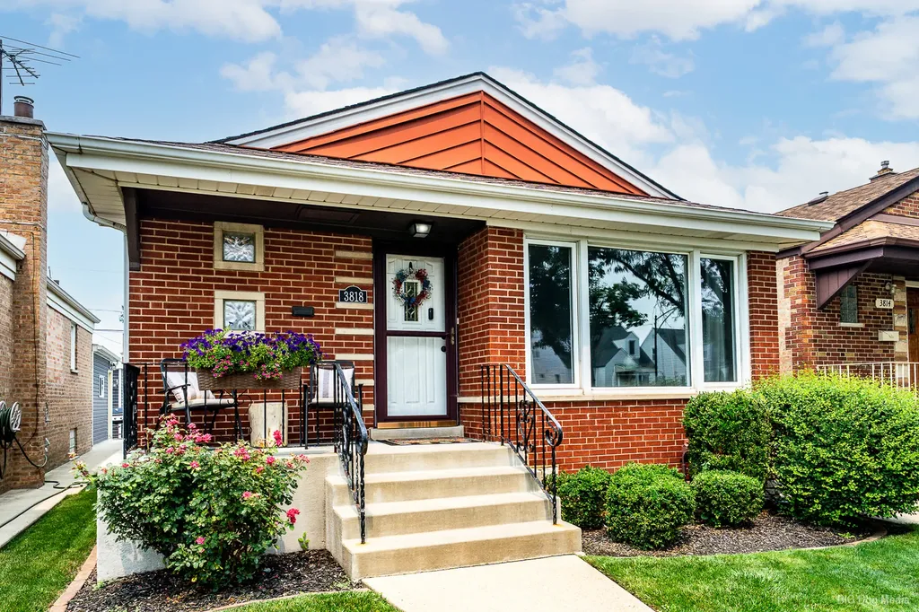 3818 West 110th Street Chicago IL 60655