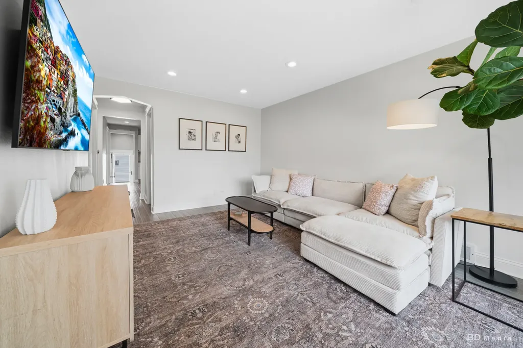 3818 West 110th Street Chicago IL 60655
