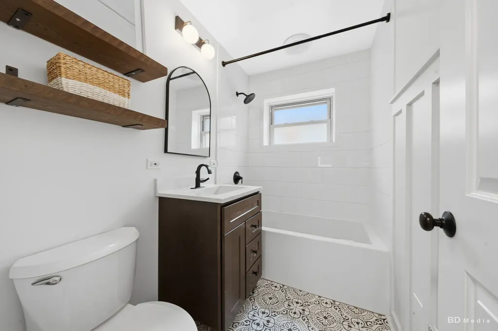 3818 West 110th Street Chicago IL 60655