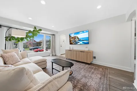 3818 West 110th Street Chicago IL 60655