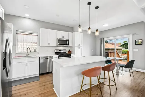 2447 Oak Park Avenue Berwyn IL 60402