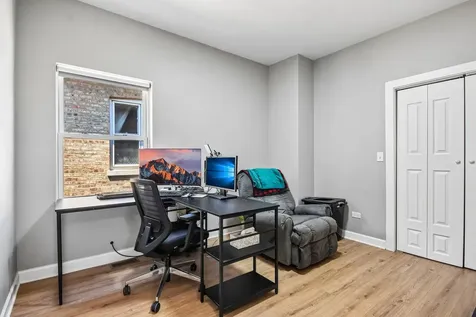 2447 Oak Park Avenue Berwyn IL 60402