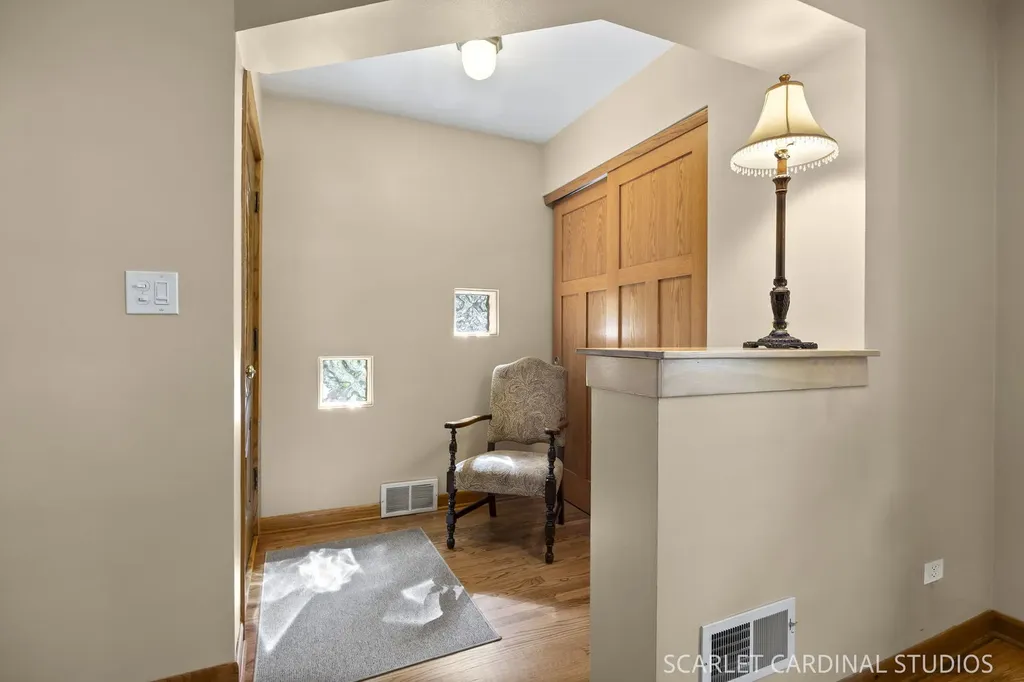 348 South Chase Avenue Lombard IL 60148