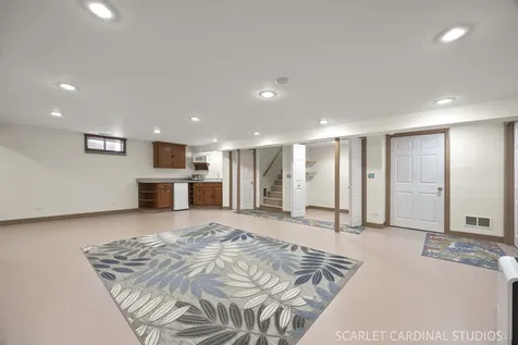 348 South Chase Avenue Lombard IL 60148